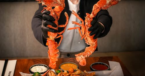 Holy Crab!  A Taste of the Sea Lands in Dublin at Maneki Restaurant