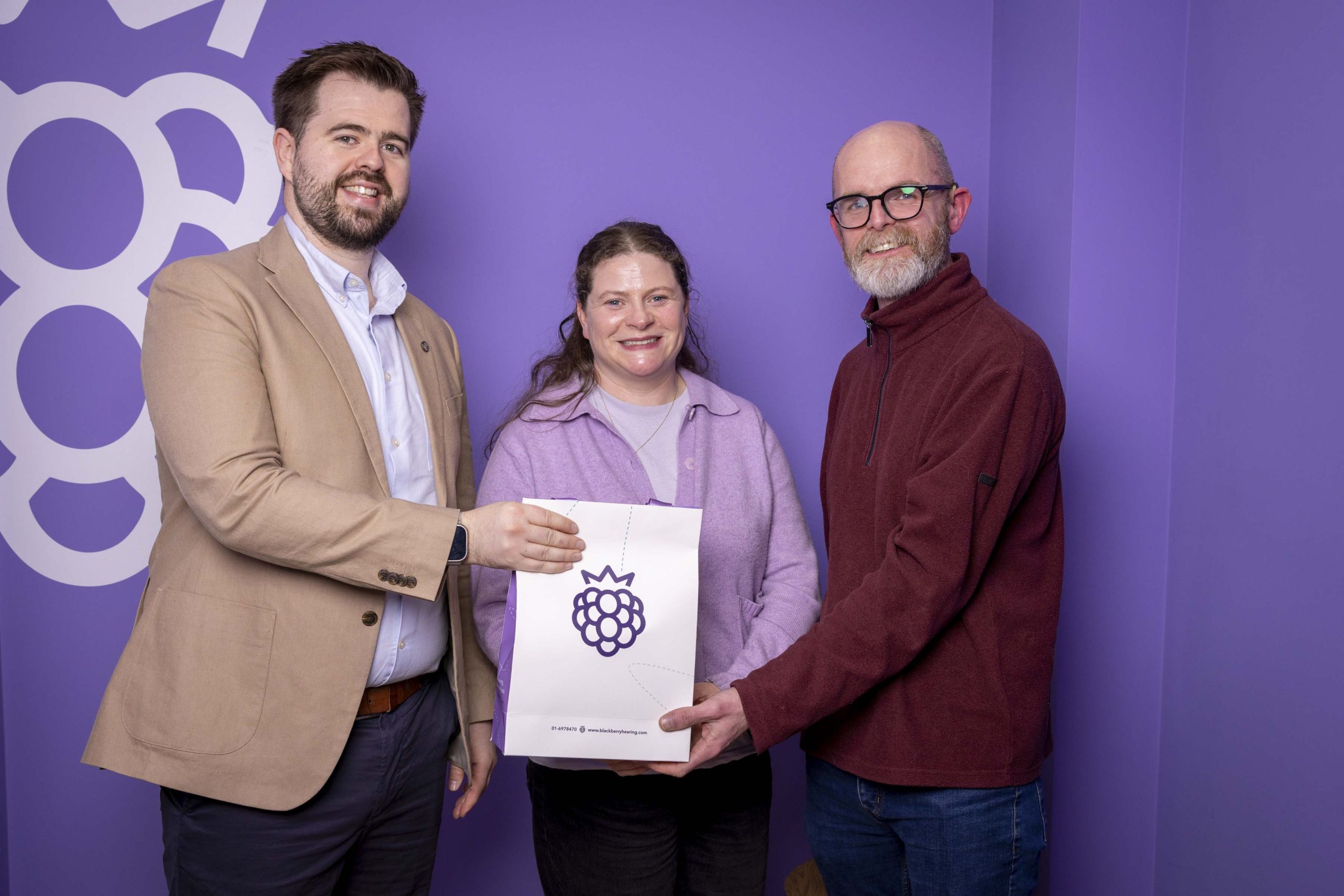 Blackberry Hearing Come to The Aid of Deaf Couple